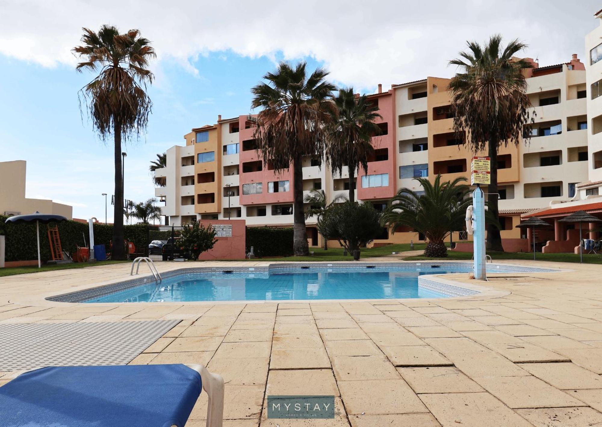 Mystay - Bellavista Pool & Apartment *