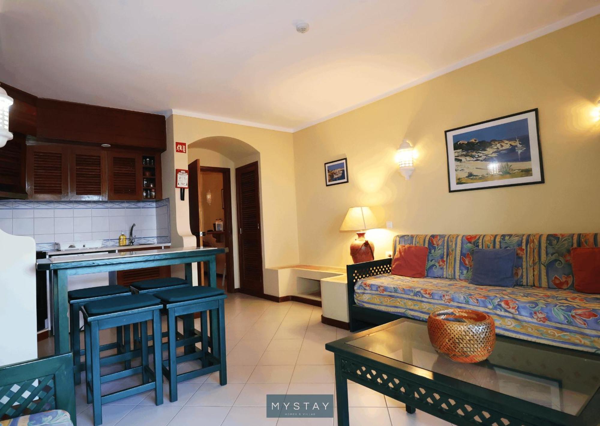 Mystay - Bellavista Pool &